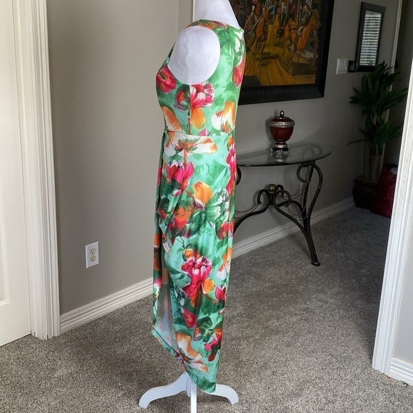 Venus Green and Red Floral Tea Party Stretch Sleeveless Midi Dress size S - Picture 4 of 9